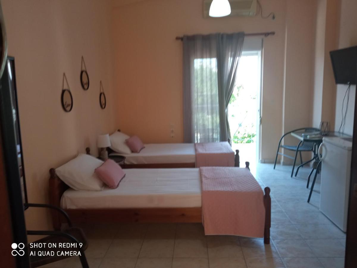 Home Patras Exterior photo
